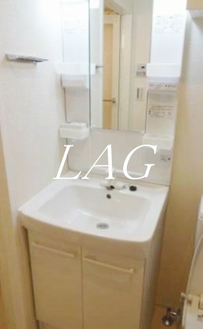 洗面設備　洗面台です。