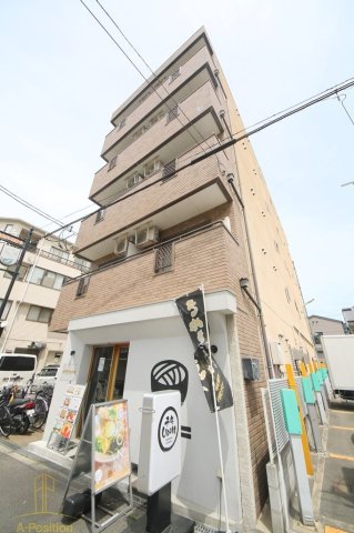 建物外観　メゾンラフィネ