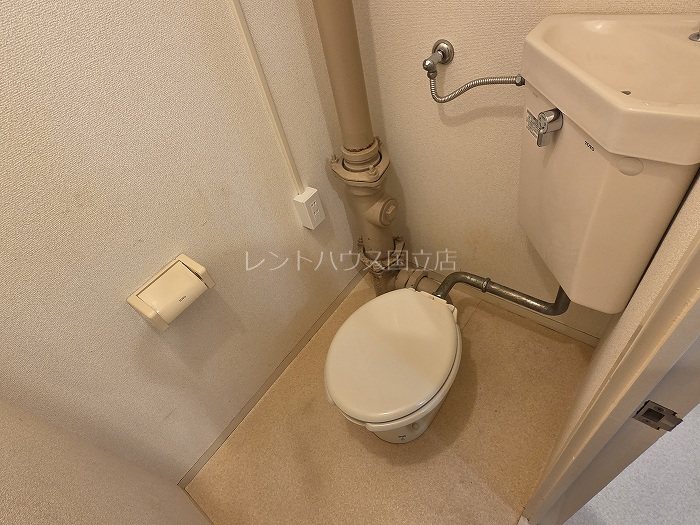 ＪＲ中央線 武蔵小金井駅 徒歩11分 2階建 築48年のトイレ写真