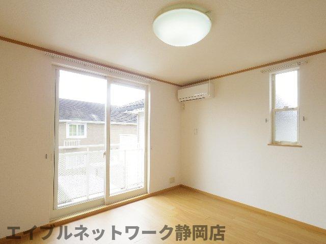 居室・リビング　使いやすいリビングです