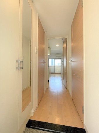 玄関　★見学予約受付中★