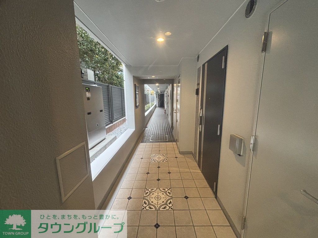 エントランス　エントランス