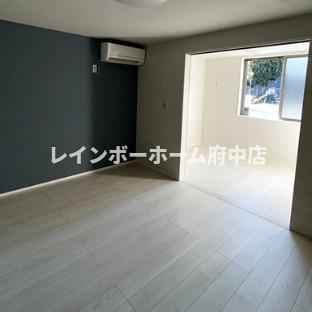 カインドネス八王子片倉B棟の居間写真