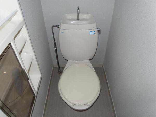 トイレ　トイレ