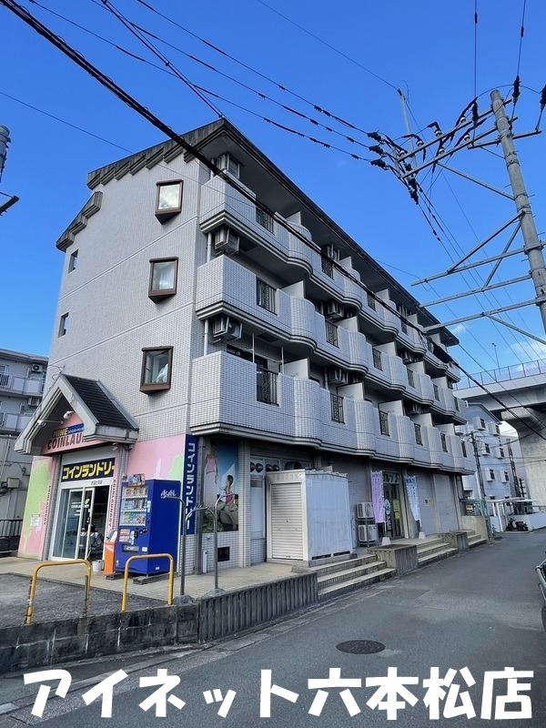 建物外観　設備の整った1K物件です。