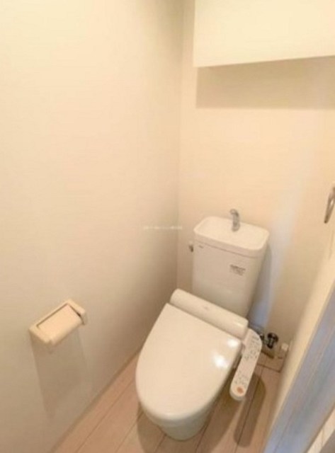 トイレ　別部屋同仕様タイプ