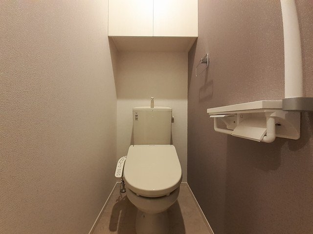 トイレ　トイレもきれいです
