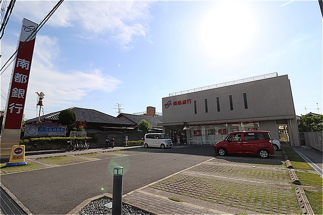銀行　南都銀行石切支店（銀行）まで419m