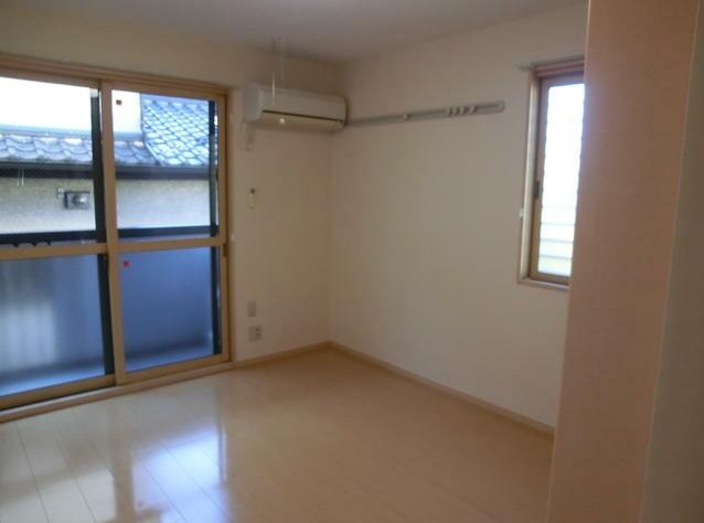 居室・リビング　お部屋の感じは