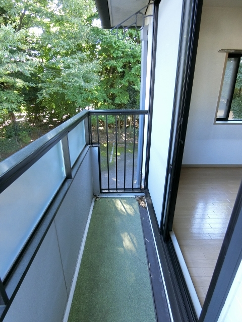 バルコニー　図面と現状に相違がある場合には現状を優先