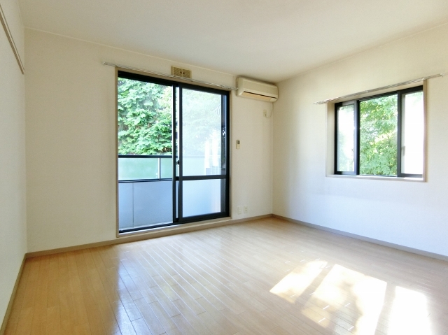 居室・リビング　図面と現状に相違がある場合には現状を優先