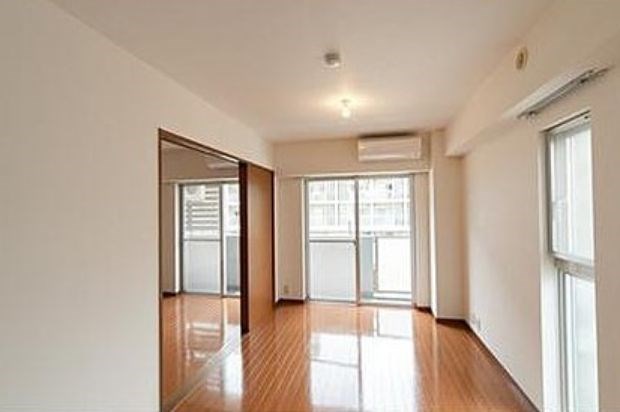 居室・リビング　他部屋参考写真です。