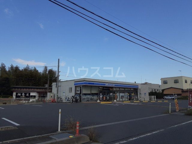 コンビニ　ローソン 行田持田一丁目店（コンビニ）まで709m