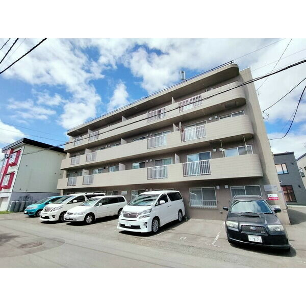 北海道札幌市北区北二十四条西１６（マンション）の賃貸物件の外観