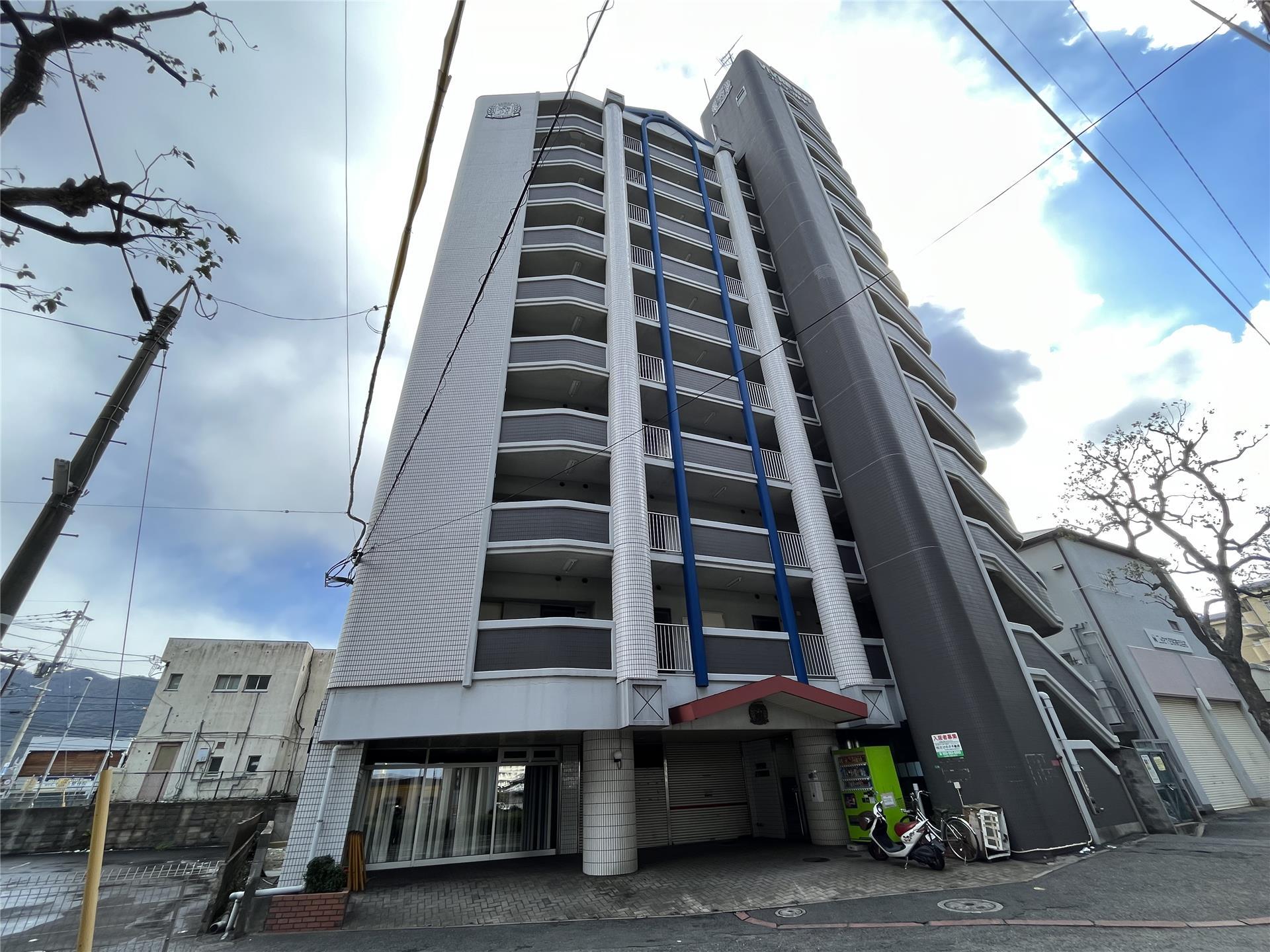 北九州市小倉南区下城野のマンションの建物外観