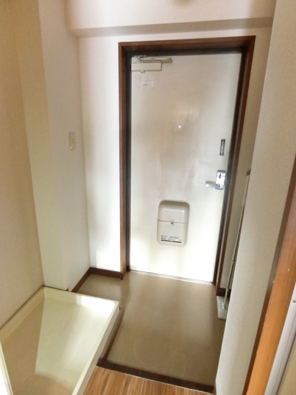 玄関　玄関
