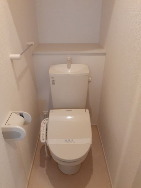 【シャトー・姫のトイレ】