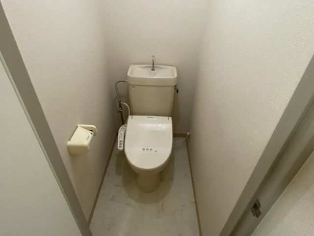 【蓮田市東のマンションのトイレ】