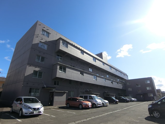 ハイグレード新札幌の建物外観