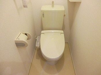 【加西市北条町北条のアパートのトイレ】