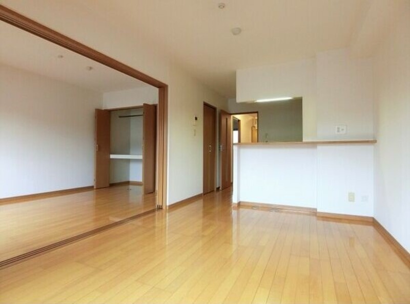 居室・リビング　図面と現状に相違がある場合には現状を優先