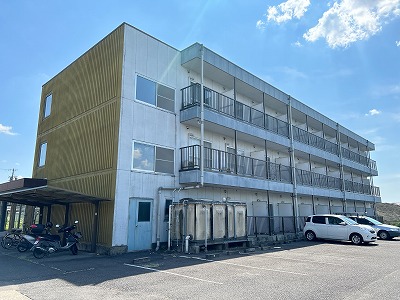 【ＫＪ館の建物外観】