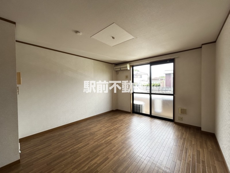 居室・リビング　エアコン付☆