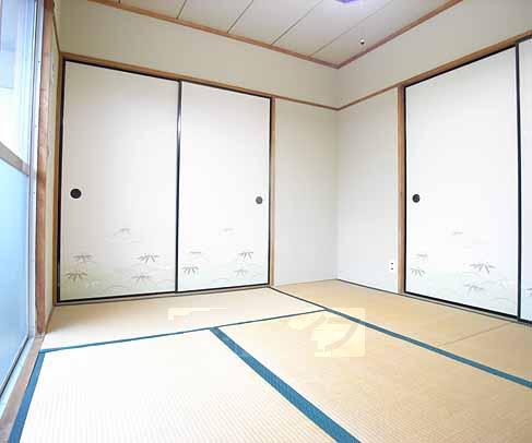 コーポ早河の居間写真