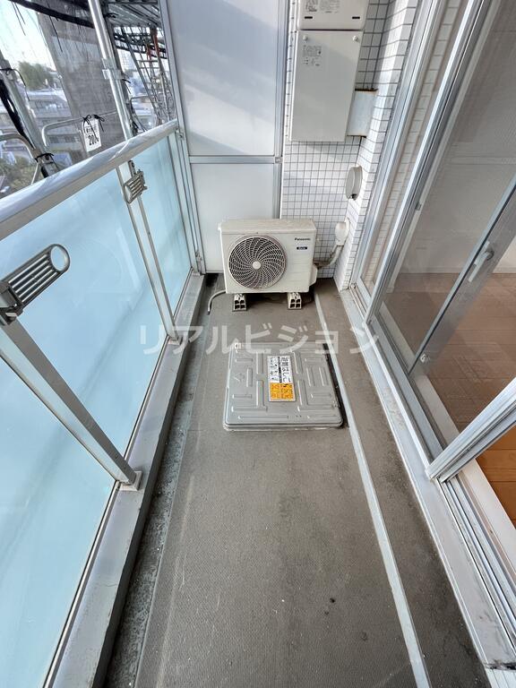 バルコニー　※別部屋参考写真のため内観についてはお問い合わせください※