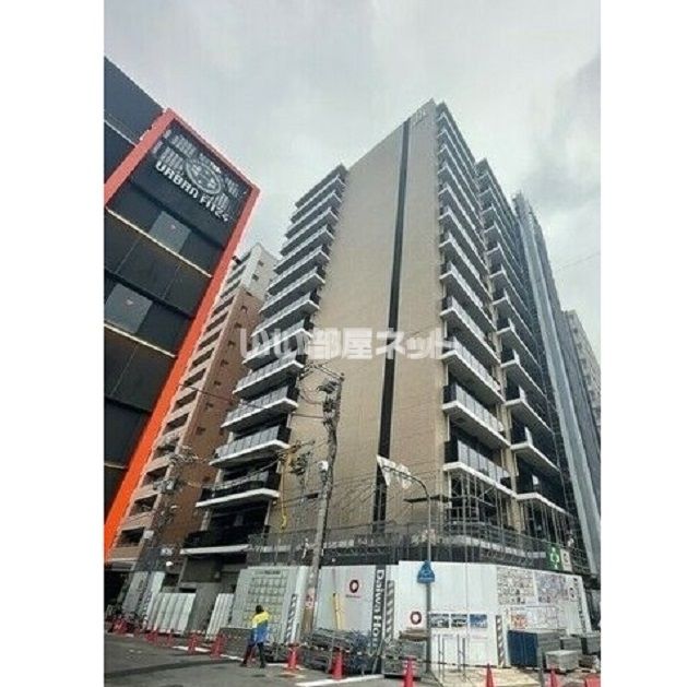 【大阪市西区南堀江のマンションの建物外観】