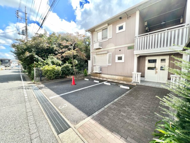 駐車場　駐車場完備です