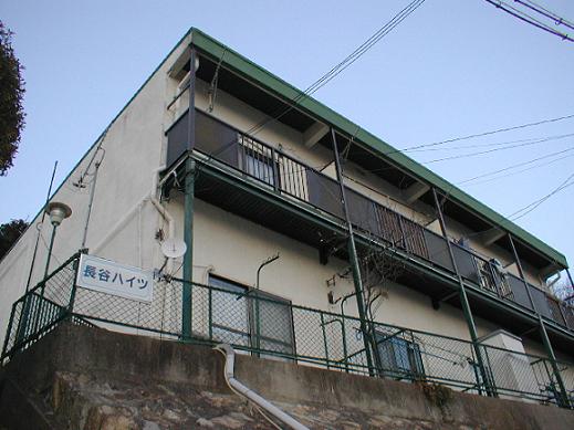 神戸市垂水区塩屋町のアパートの建物外観