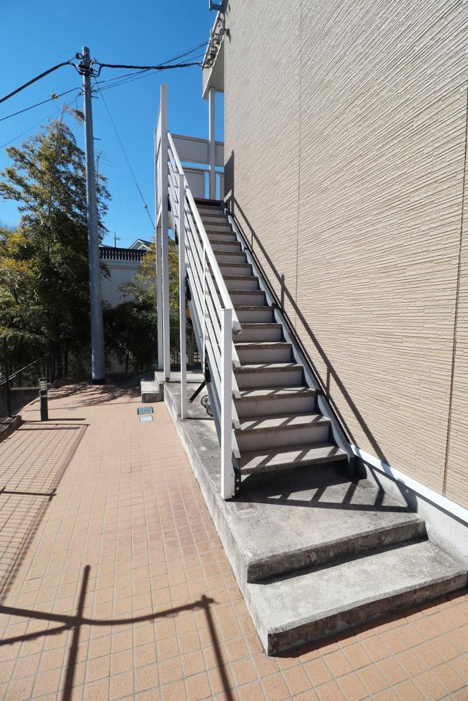 エントランス　庭