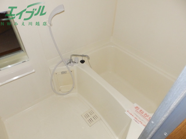 バス・シャワールーム　同型参考写真