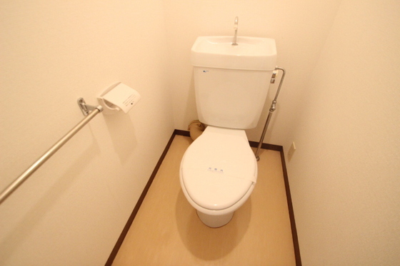 トイレ　※別部屋の写真です