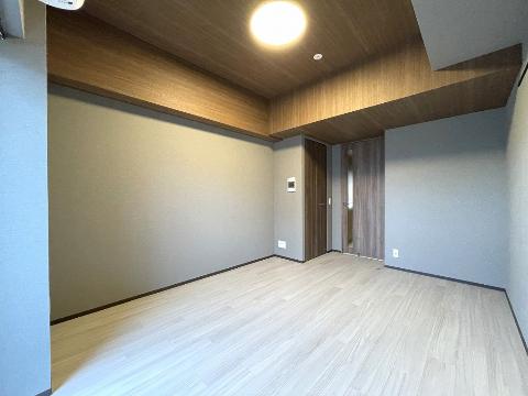 居室・リビング　室内