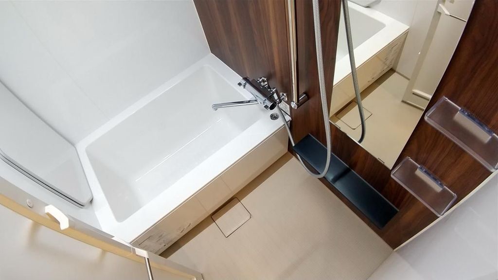 バス・シャワールーム　バス