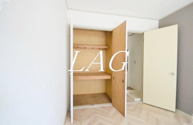 居室・リビング　洋室のお部屋です。