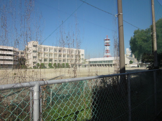 中学校　桑名市立光風中学校（中学校）まで1667m