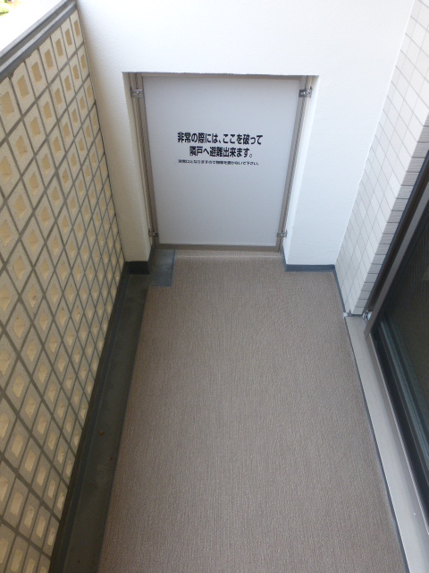 バルコニー　バルコニー