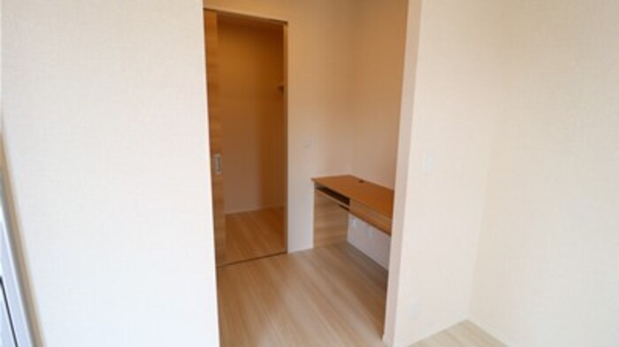 収納　ウォークインクローゼット