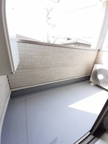 バルコニー　外からの目が気にならないバルコニーで洗濯物が干せます