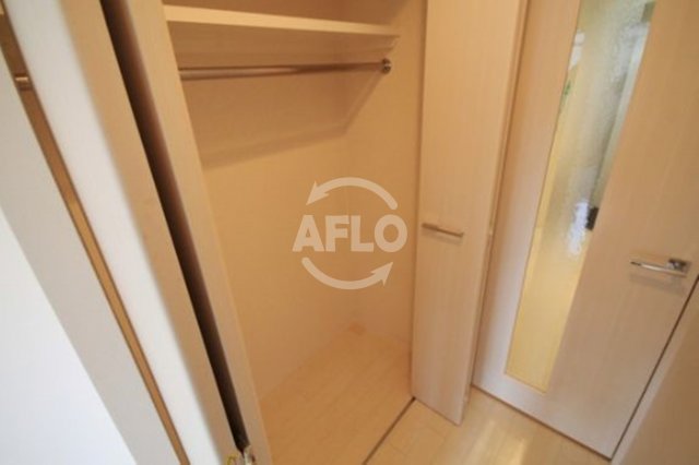 収納　ミュプレ北浜　クローゼット