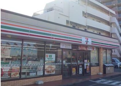 コンビニ　セブンイレブン川崎戸手町店（コンビニ）まで571m