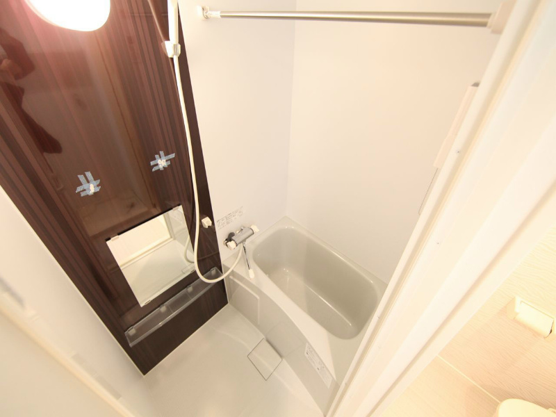 バス・シャワールーム　浴室暖房乾燥機付　24時間換気機能付バスルーム