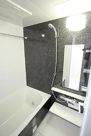 バス・シャワールーム　写真は同タイプ住居です