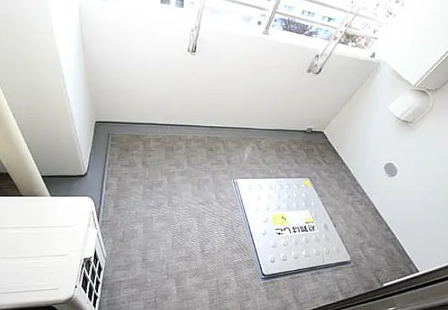 バルコニー　写真は同タイプ住居です