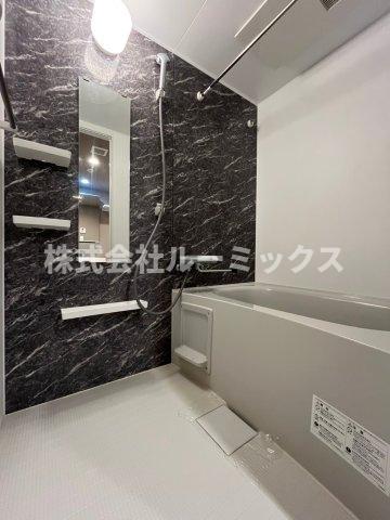 バス・シャワールーム　現状優先です。