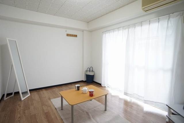 居室・リビング　同仕様