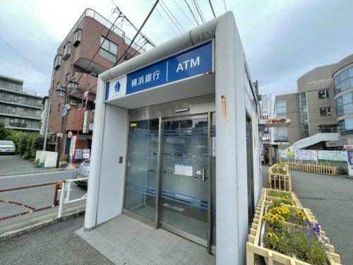 銀行　横浜銀行 久地駅ATMコーナー（銀行）まで259m
